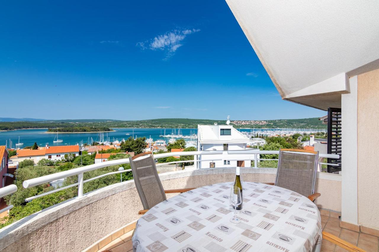 Villa Paradiso Punat Bagian luar foto