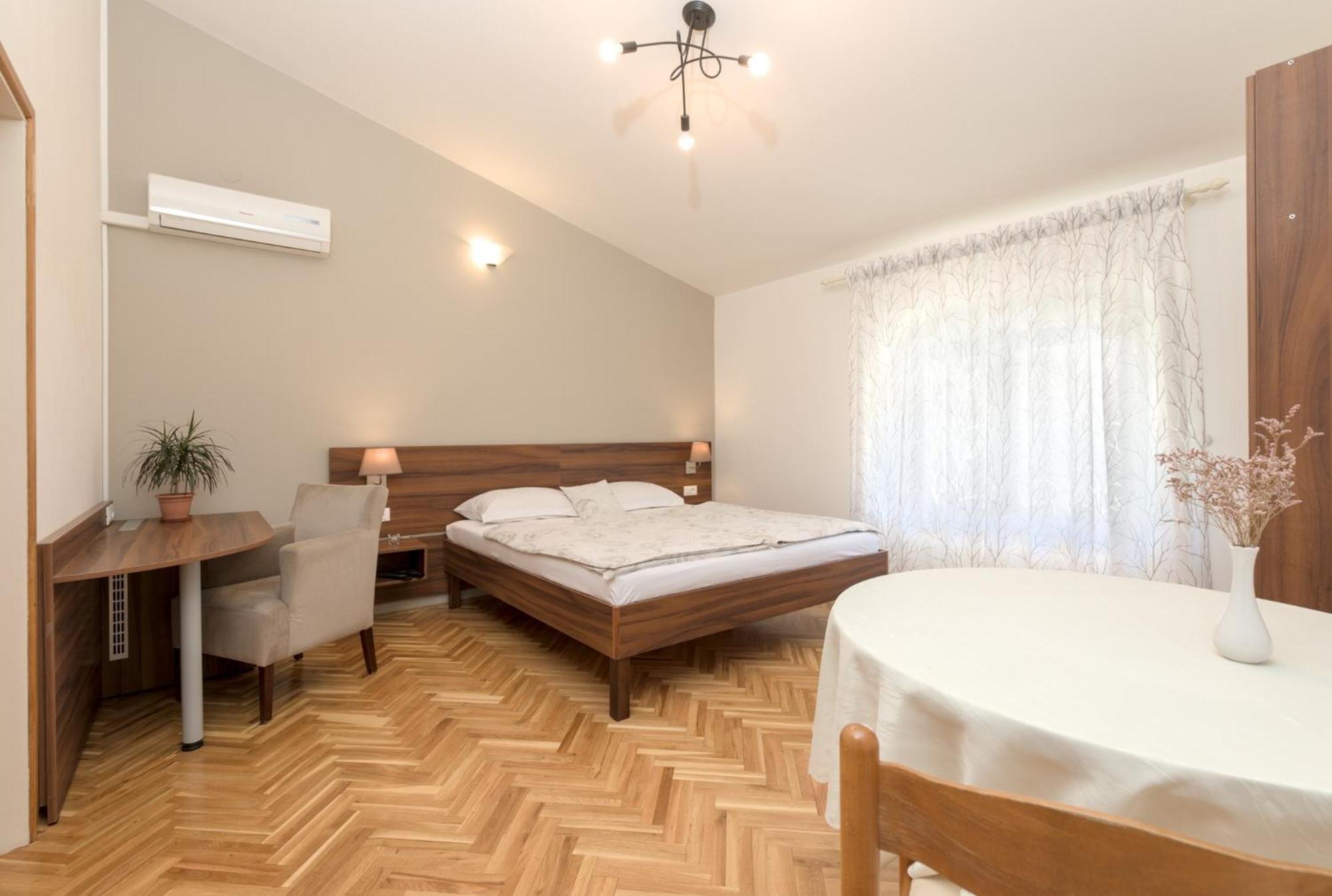 Villa Paradiso Punat Bagian luar foto