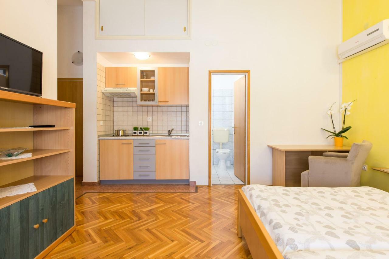 Villa Paradiso Punat Bagian luar foto